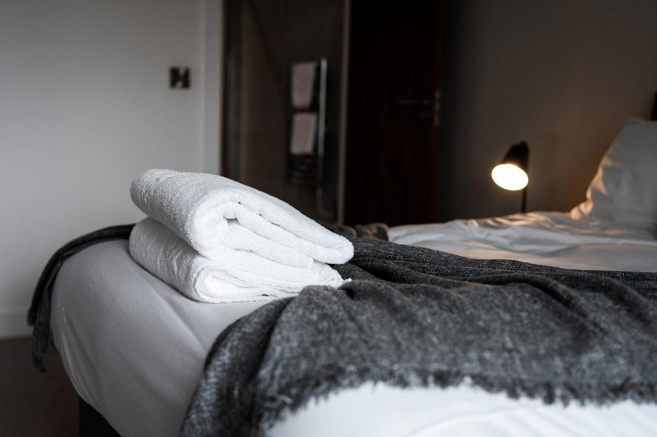 Onpoint Apartments - Spacious 2 Bedroom Apt - City Centre With Balcony 맨체스터 외부 사진