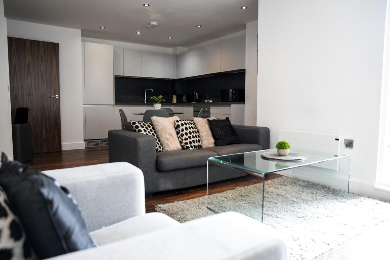 Onpoint Apartments - Spacious 2 Bedroom Apt - City Centre With Balcony 맨체스터 외부 사진